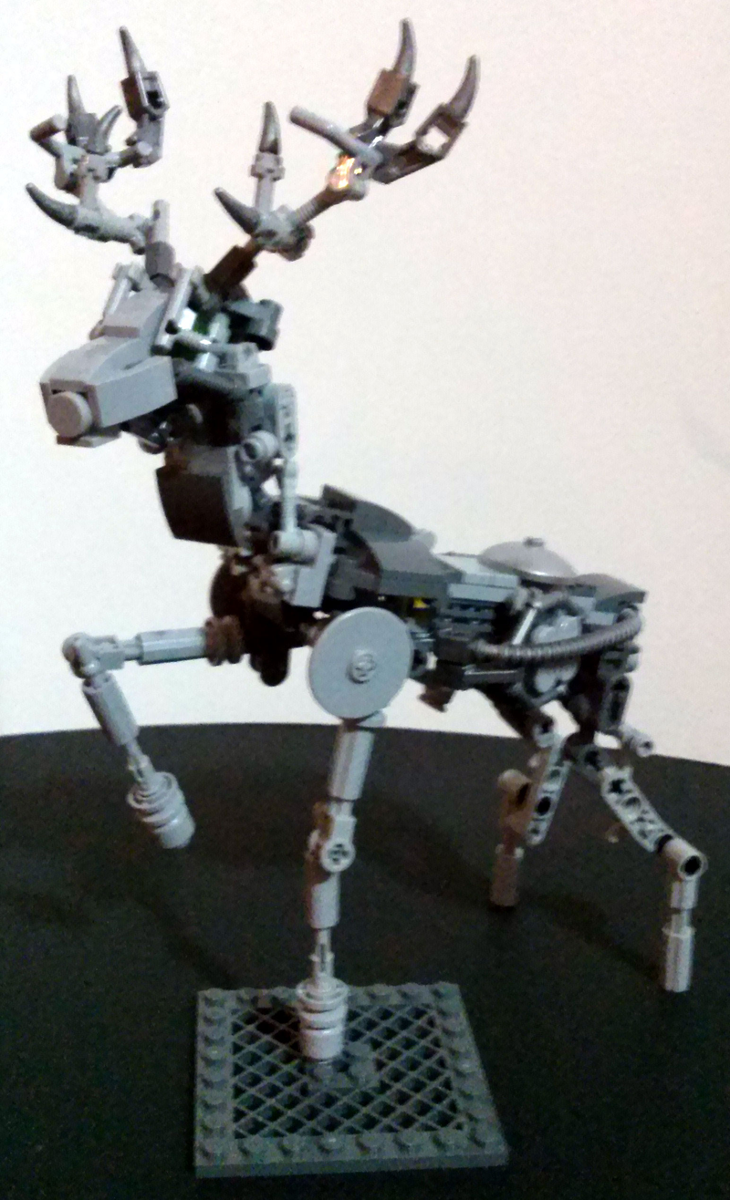 Illustration for article titled Robot stag is a terrifying alternate build for the Lego Exo-Suit